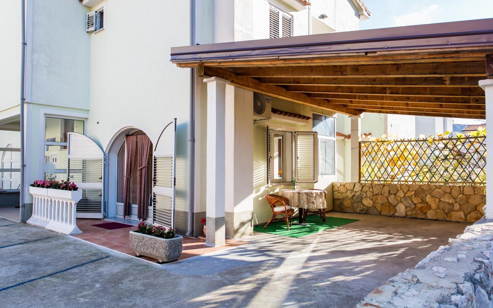 Apartments Luka 3 Baška Cameră foto